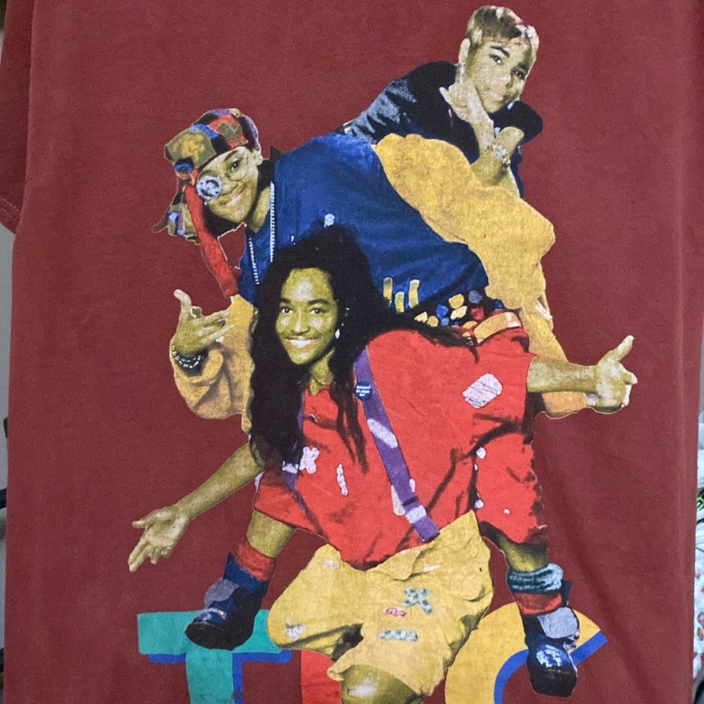 Size M-vintage TLC t-shirt. Lightly worn.